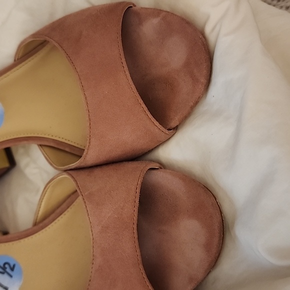 Michael kors Lana suade pink block heels size 7.5 - Picture 2 of 7